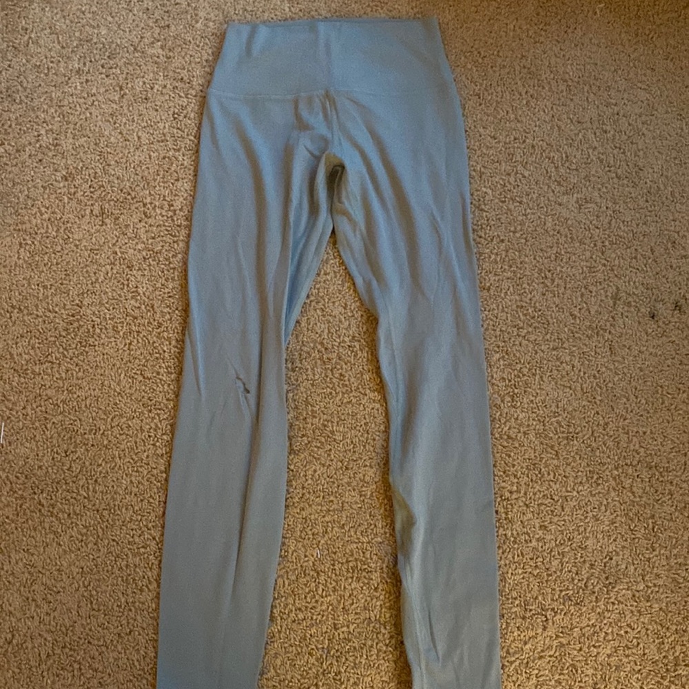 lululemon align leggings (small hole in knee sewable)